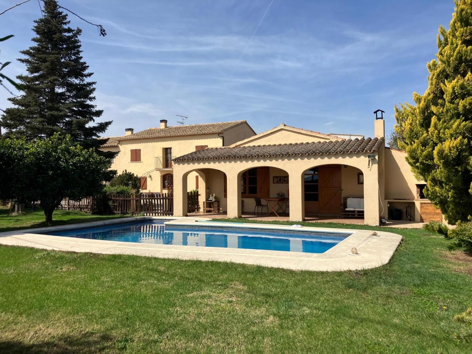 Apartment With Private Pool And Garden San Martín Sarroca Exterior photo