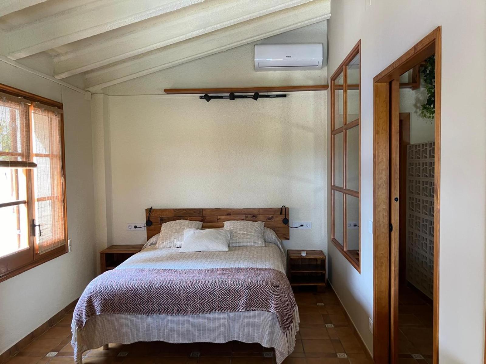Apartment With Private Pool And Garden San Martín Sarroca Exterior photo